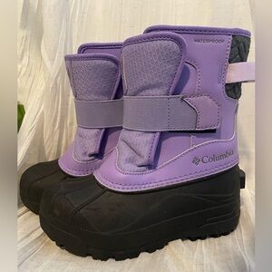 Columbia Bugaboo Celsius Strap Winter/Snow Boots in Purple, kids size 12